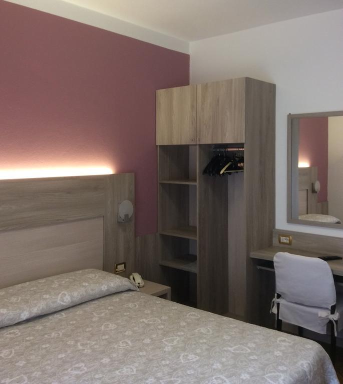 Albergo Ristorante Scanapa Castione della Presolana Buitenkant foto