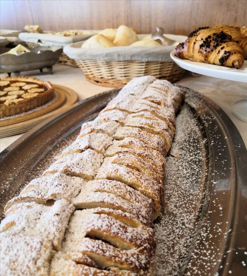 Albergo Ristorante Scanapa Castione della Presolana Buitenkant foto